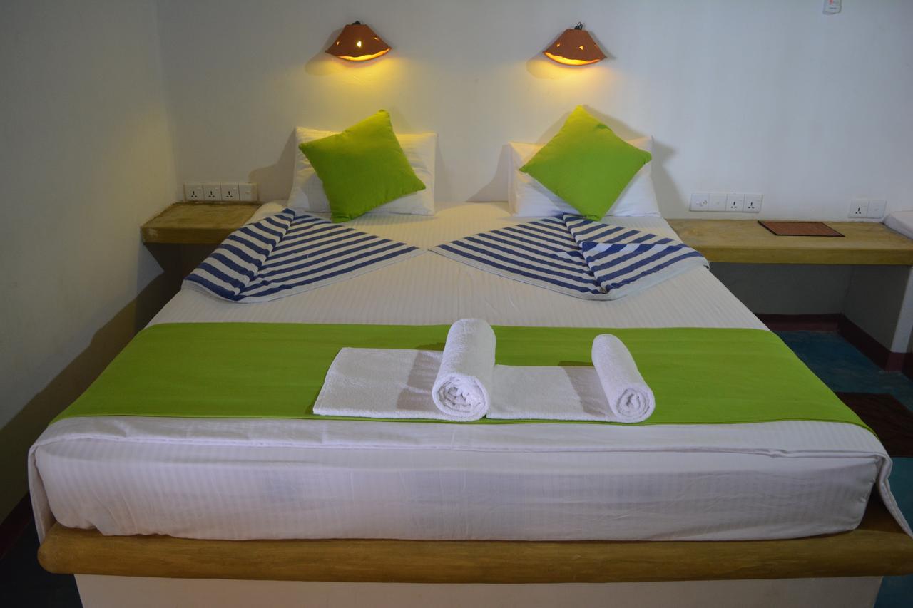 Seahorse Beach Resort Kalpitiya Exterior foto